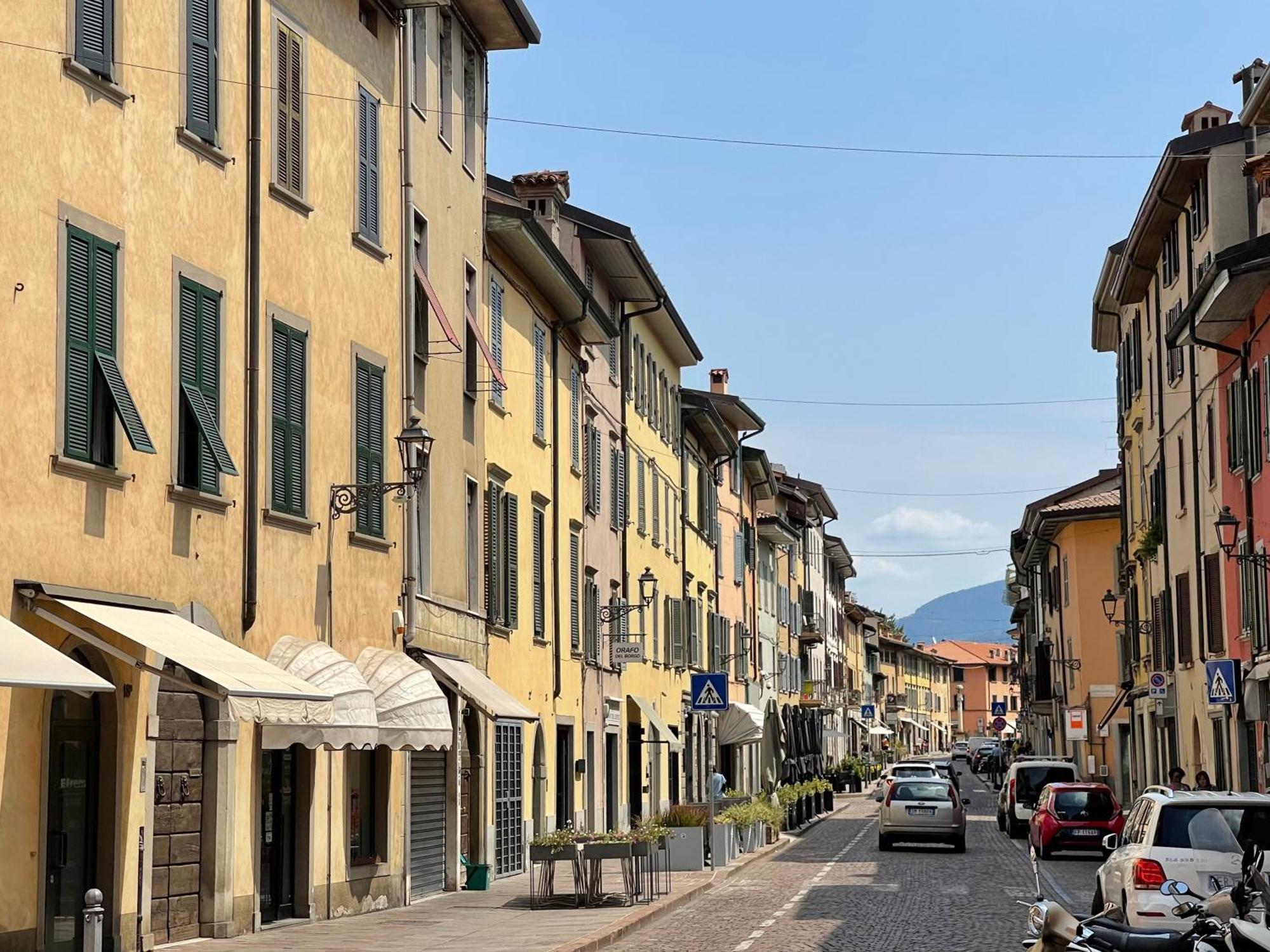 Apartamento La Casina Di Alessia Bérgamo Exterior foto